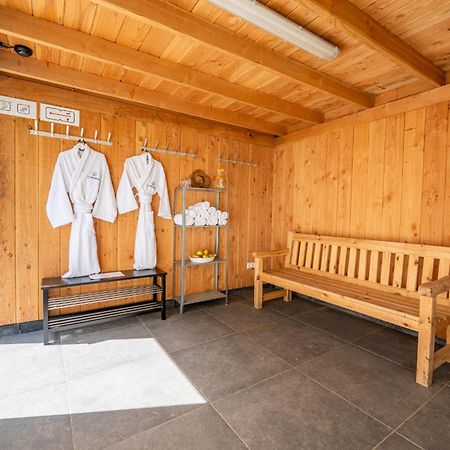 Glamping Lodge With Eco-Wellness Zeewolde Luaran gambar