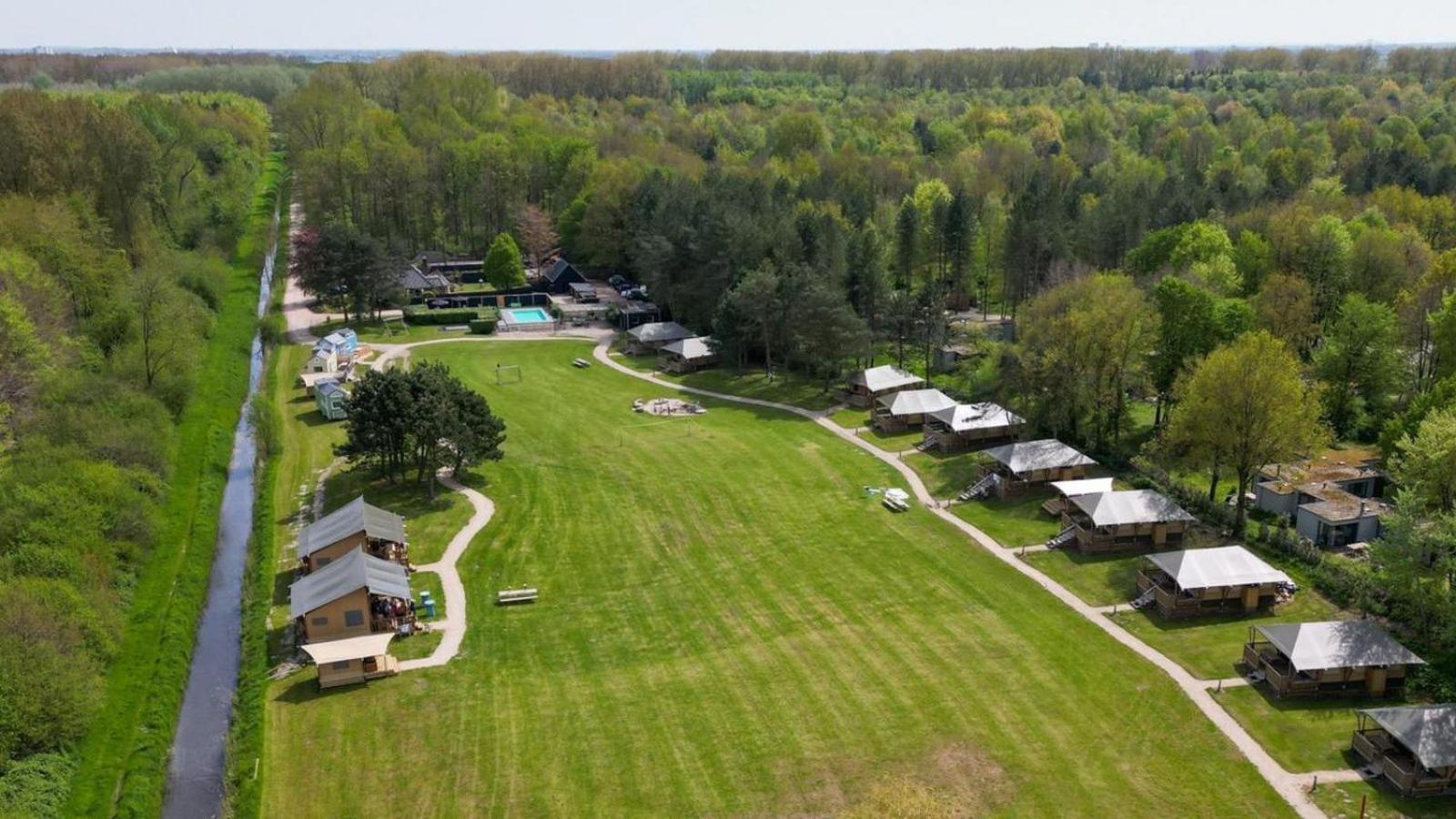 Glamping Lodge With Eco-Wellness Zeewolde Luaran gambar
