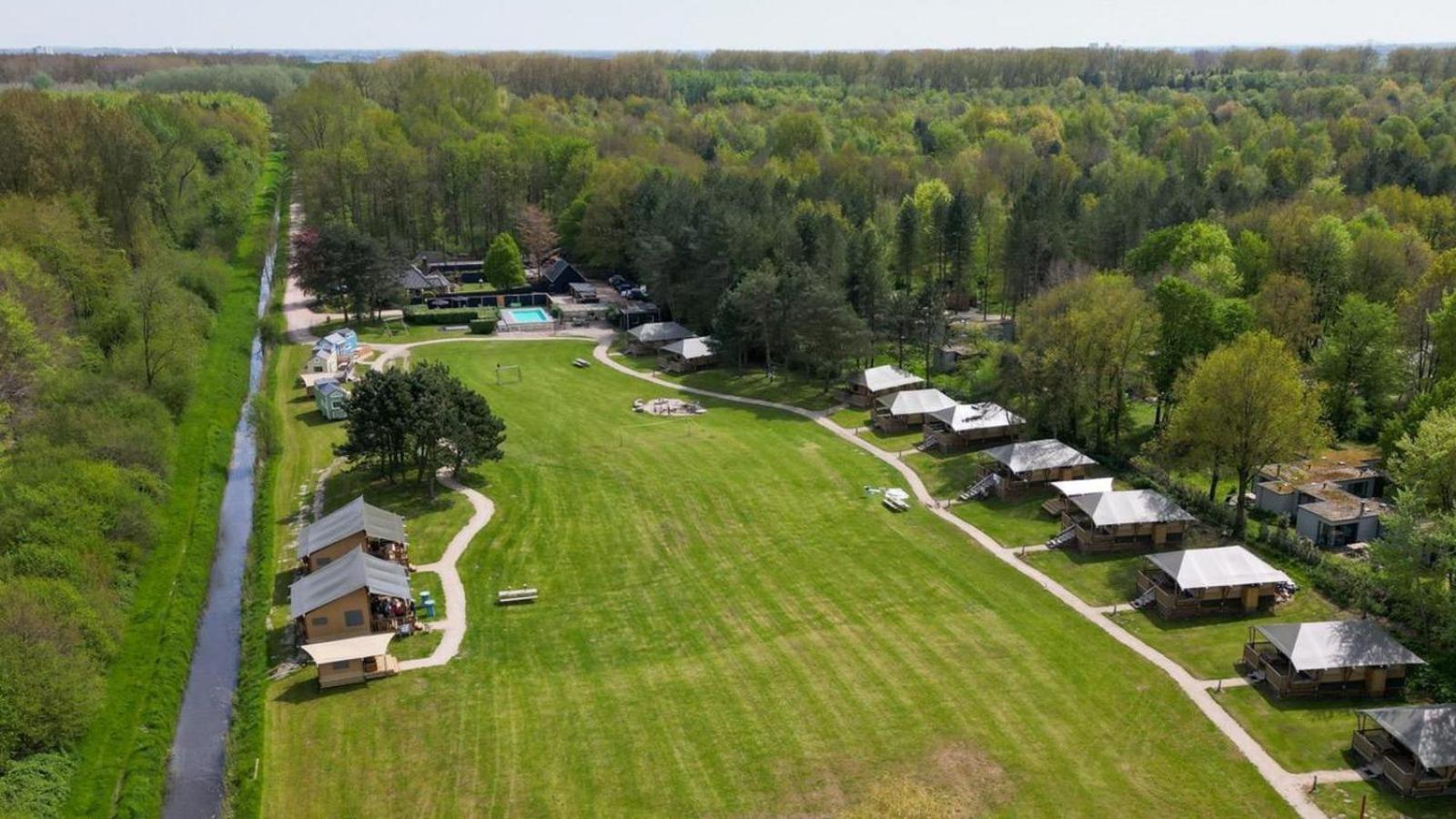 Glamping Lodge With Eco-Wellness Zeewolde Luaran gambar