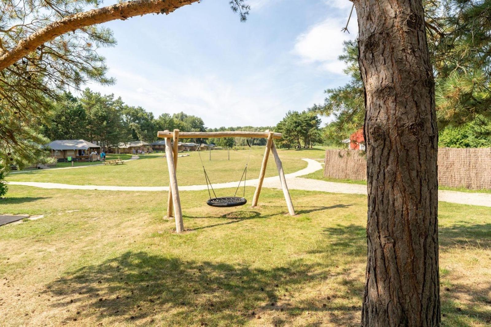 Glamping Lodge With Eco-Wellness Zeewolde Luaran gambar